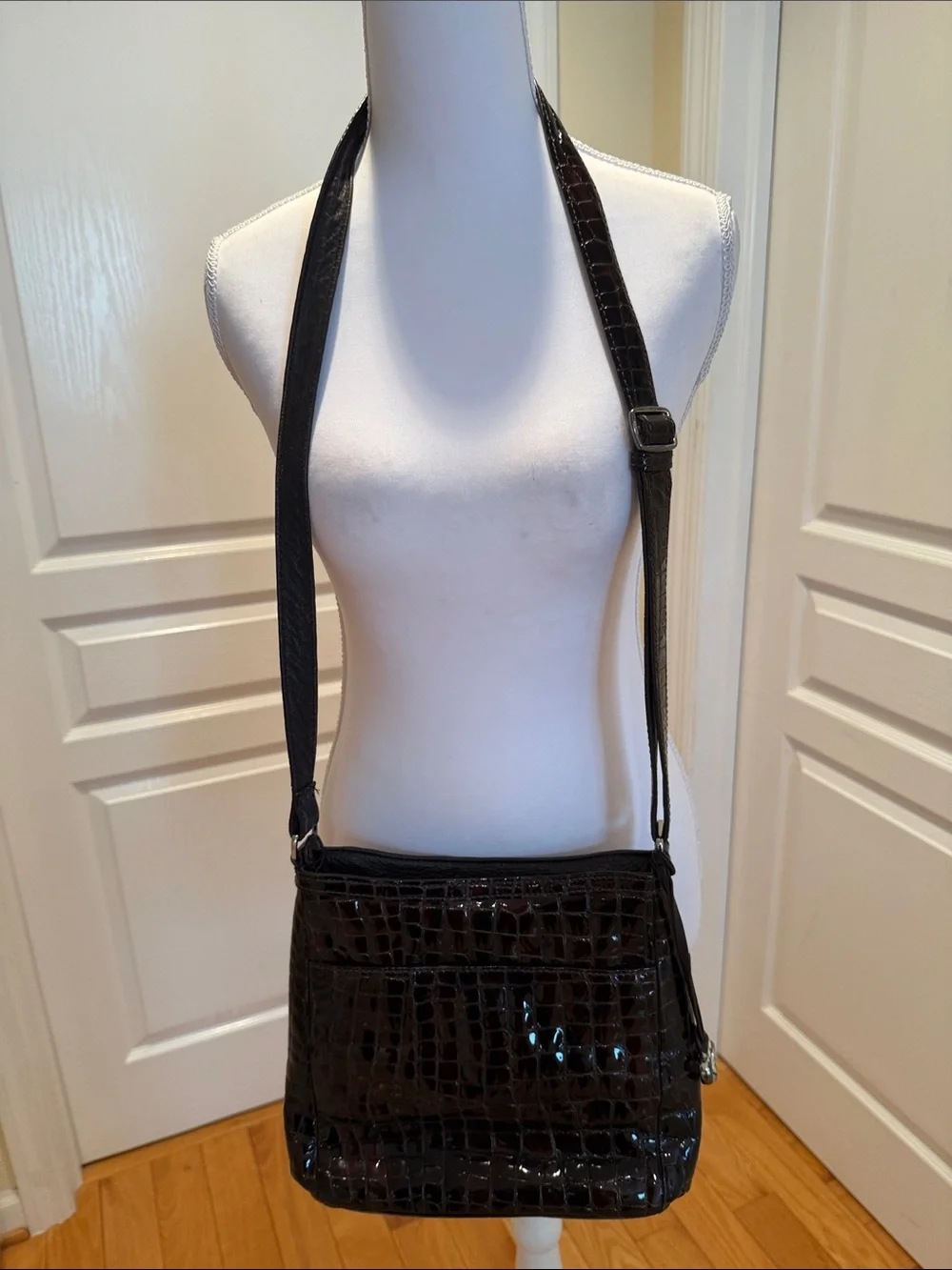 Brighton Vintage chocolate brown glossy Croc-Embossed Leather Messenger Bag